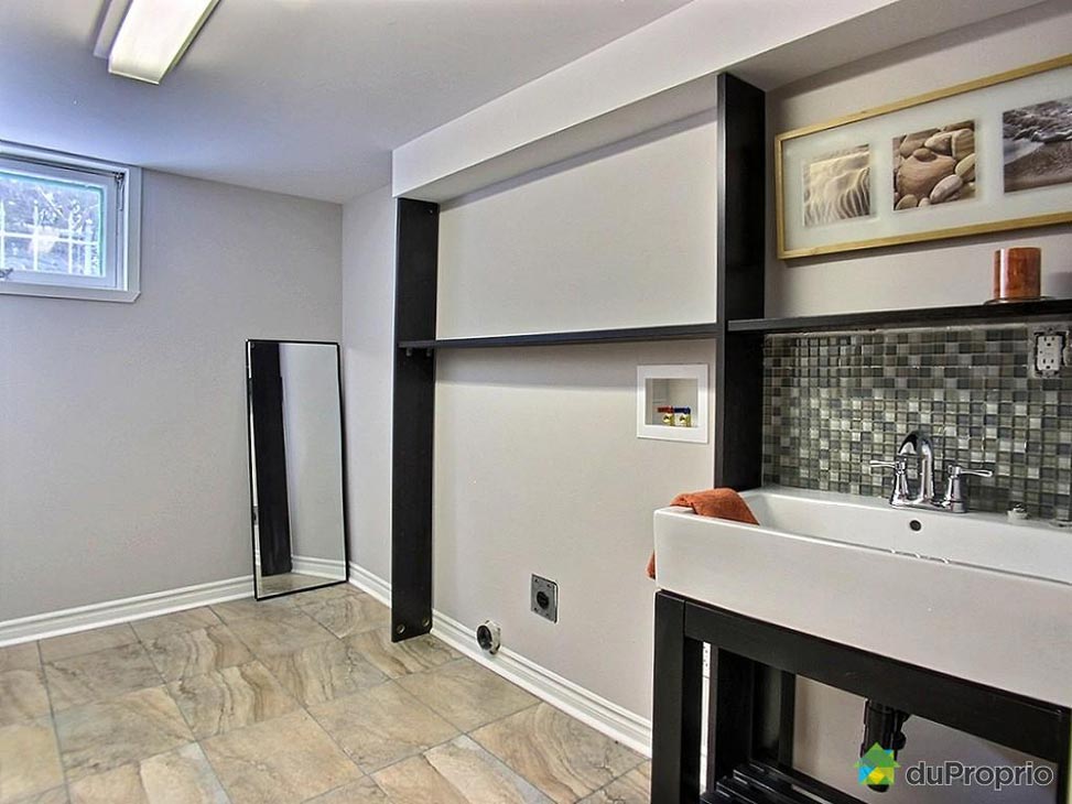 salle-de-lavage-maison-a-paliers-multiples-a-vendre-boucherville-quebec-province-large-4575482